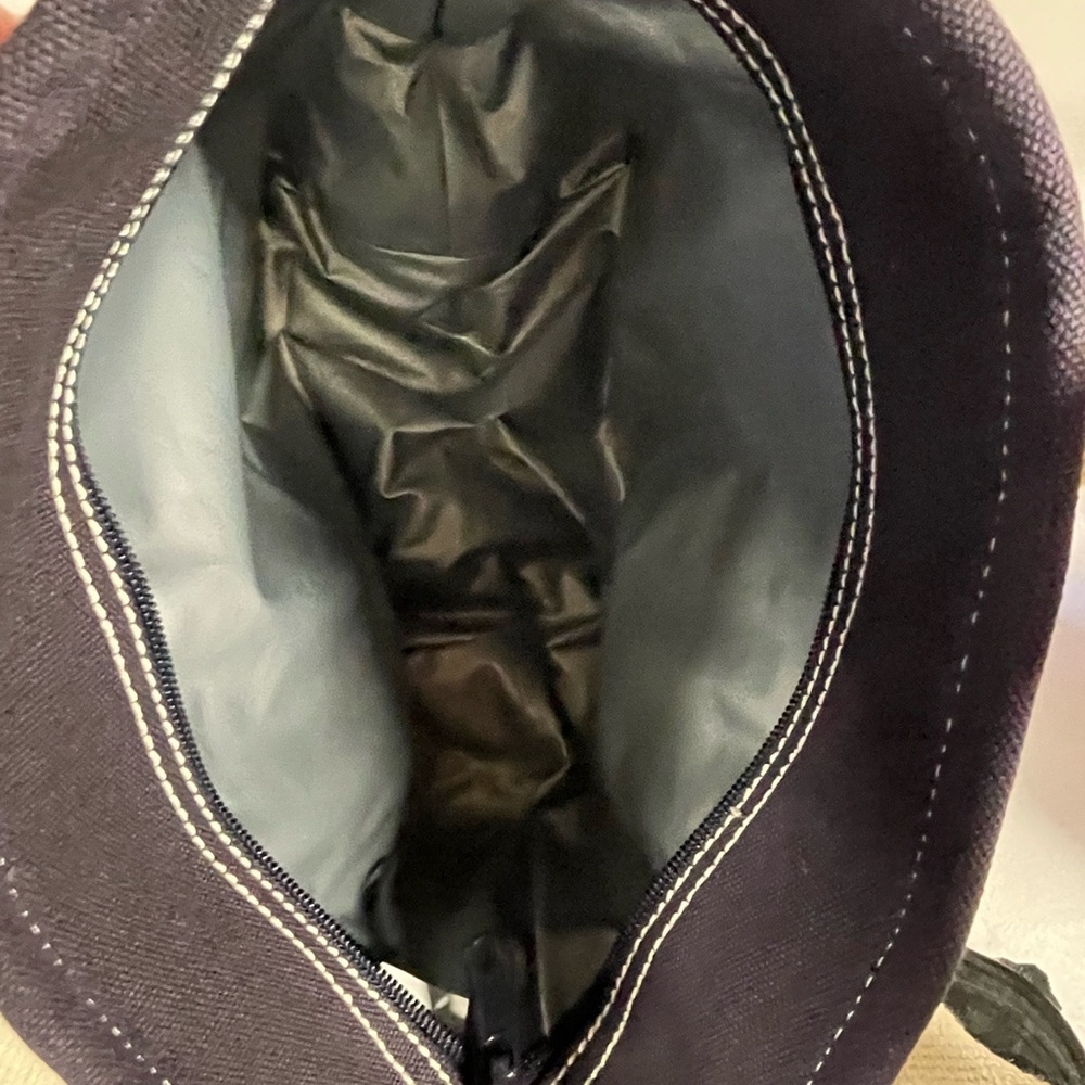 Lands End Stylish Canvas Tote Insulated Lunch Bag with Navy Accents - Picture 12 of 12